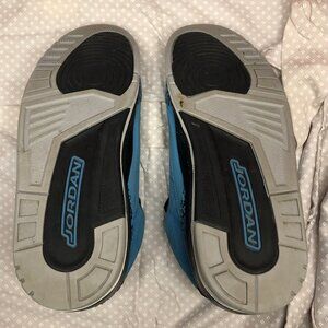 Air Jordan 3 “Powder Blue” – Size 11